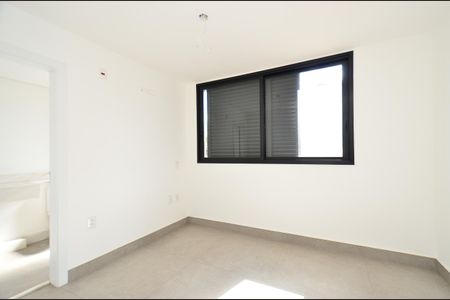 Apartamento à venda com 143m², 4 quartos e 3 vagasSuite 1