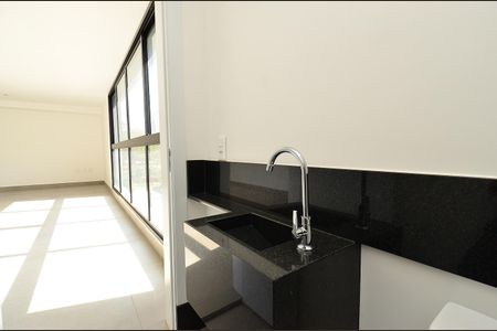 Apartamento à venda com 143m², 4 quartos e 3 vagasLavabo