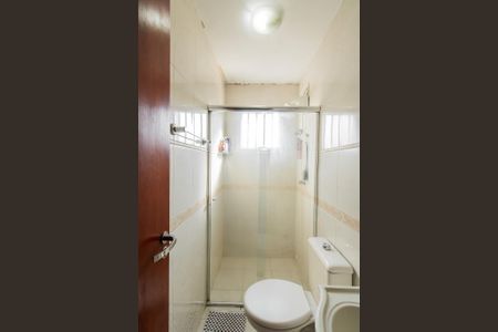 Casa à venda com 160m², 3 quartos e 2 vagas Casa à venda com 160m², 3 quartos e 2 vagasBanheiro