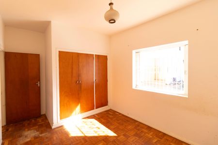 Casa à venda com 160m², 4 quartos e 2 vagasQuarto 02