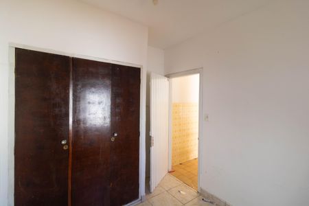 Casa à venda com 160m², 4 quartos e 2 vagasQuarto da edícula