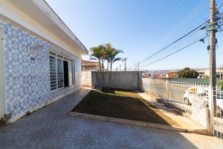 Casa à venda com 160m², 4 quartos e 2 vagasQuintal