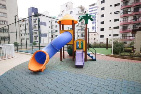 Apartamento para alugar com 54m², 2 quartos e 1 vaga Apartamento para alugar com 54m², 2 quartos e 1 vagaÁrea comum - Playground