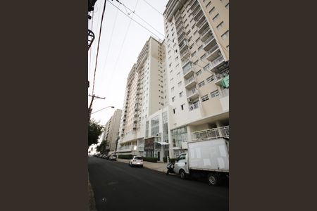 Apartamento para alugar com 54m², 2 quartos e 1 vaga Apartamento para alugar com 54m², 2 quartos e 1 vagaFachada