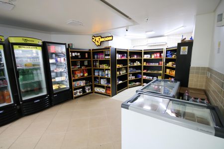 Apartamento para alugar com 54m², 2 quartos e 1 vaga Apartamento para alugar com 54m², 2 quartos e 1 vagaMercadinho