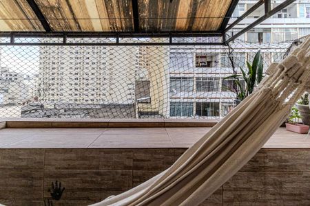 Apartamento à venda com 70m², 2 quartos e sem vaga Apartamento à venda com 70m², 2 quartos e sem vagaVaranda