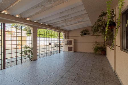 Casa à venda com 100m², 2 quartos e 2 vagas Casa à venda com 100m², 2 quartos e 2 vagasGaragem