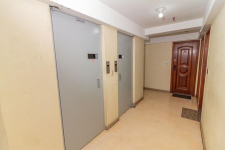Apartamento para alugar com 130m², 3 quartos e 2 vagasElevadores