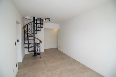 Sala de apartamento para alugar com 3 quartos, 130m² em Praça Seca, Rio de Janeiro