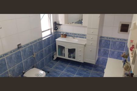 Casa à venda com 306m², 3 quartos e sem vaga