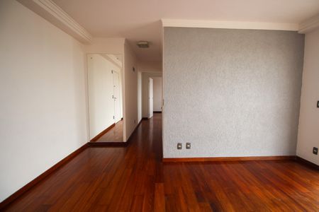 Apartamento para alugar com 60m², 2 quartos e 1 vagaSala