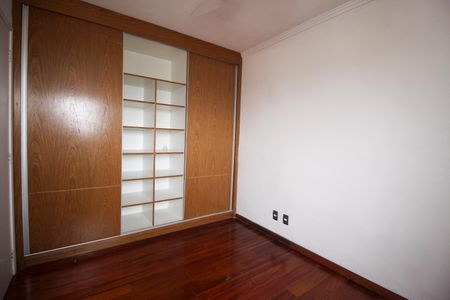 Apartamento para alugar com 60m², 2 quartos e 1 vagaQuarto 1