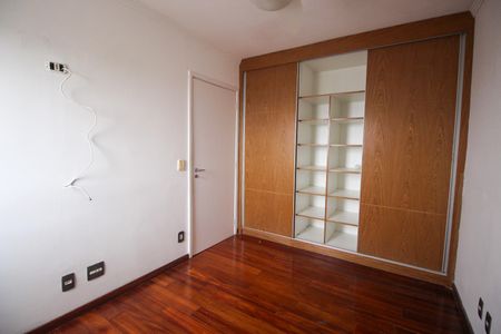 Apartamento para alugar com 60m², 2 quartos e 1 vagaQuarto 1