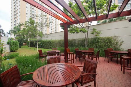 Apartamento para alugar com 60m², 2 quartos e 1 vagaÁrea comum