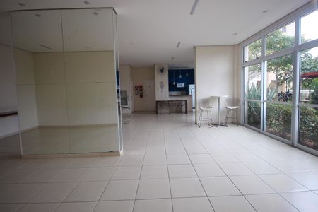 Apartamento para alugar com 60m², 2 quartos e 1 vagaÁrea comum