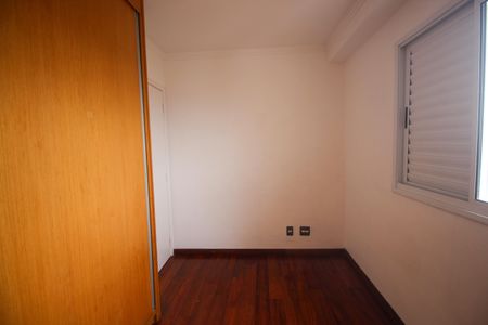 Apartamento para alugar com 60m², 2 quartos e 1 vagaQuarto 2