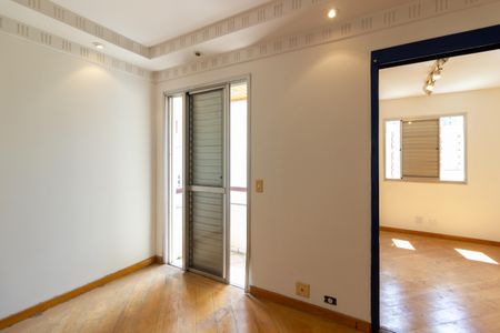 Apartamento à venda com 210m², 3 quartos e 3 vagas Apartamento à venda com 210m², 3 quartos e 3 vagasCloset da Suíte