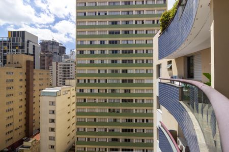 Apartamento à venda com 210m², 3 quartos e 3 vagas Apartamento à venda com 210m², 3 quartos e 3 vagasVaranda Vista