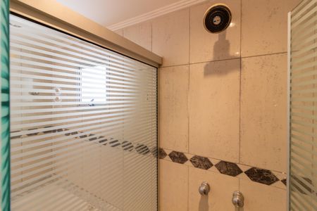 Apartamento à venda com 210m², 3 quartos e 3 vagas Apartamento à venda com 210m², 3 quartos e 3 vagasBanheiro da Suíte