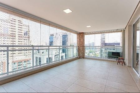 Apartamento à venda com 3 quartos, 162m² em Itaim Bibi, São Paulo