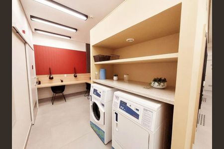 Apartamento à venda com 1 quarto, 31m² em Santo Amaro, São Paulo