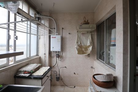 Apartamento à venda com 76m², 2 quartos e 1 vagaÁrea de Serviço