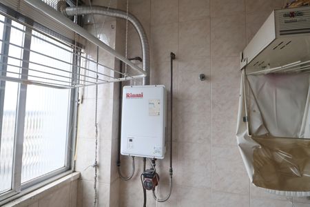 Apartamento à venda com 76m², 2 quartos e 1 vagaÁrea de Serviço