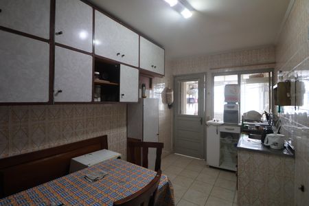 Apartamento à venda com 76m², 2 quartos e 1 vagaCozinha