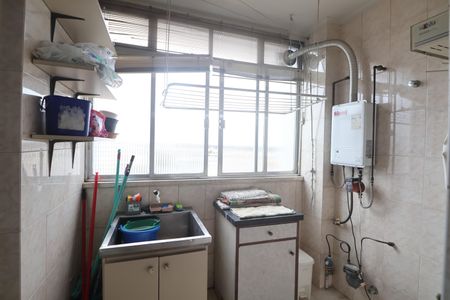 Apartamento à venda com 76m², 2 quartos e 1 vagaÁrea de Serviço