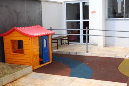 Apartamento para alugar com 36m², 2 quartos e sem vagaÁrea comum