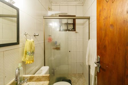 Casa para alugar com 225m², 3 quartos e 2 vagas Casa para alugar com 225m², 3 quartos e 2 vagasBanheiro da Suíte