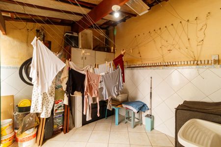 Casa para alugar com 225m², 3 quartos e 2 vagas Casa para alugar com 225m², 3 quartos e 2 vagasÁrea de Serviço