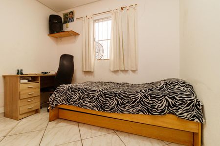 Casa para alugar com 225m², 3 quartos e 2 vagas Casa para alugar com 225m², 3 quartos e 2 vagasQuarto