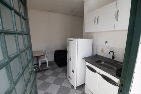 Cozinha de kitnet/studio para alugar com 1 quarto, 17m² em Cidade Universitária, Campinas