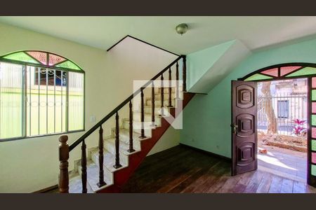 Casa para alugar com 4 quartos, 600m² em Sagrada Família, Belo Horizonte