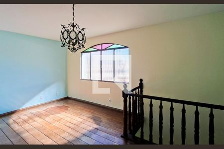 Casa para alugar com 600m², 4 quartos e 5 vagas