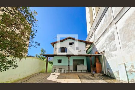 Casa para alugar com 600m², 4 quartos e 5 vagas