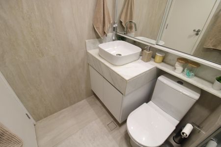 Apartamento à venda com 70m², 3 quartos e 1 vagaBanheiro 2