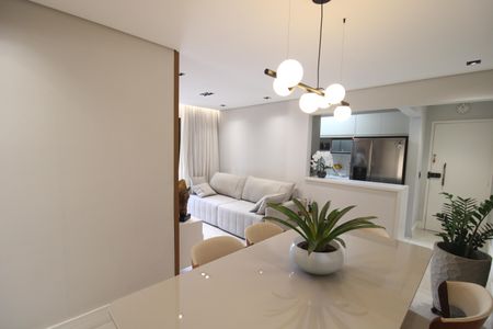 Sala de apartamento à venda com 3 quartos, 70m² em Santa Teresinha, São Paulo