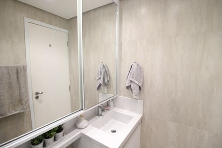 Lavabo de apartamento à venda com 3 quartos, 70m² em Santa Teresinha, São Paulo