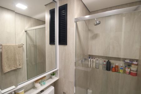 Apartamento à venda com 70m², 3 quartos e 1 vagaBanheiro 2