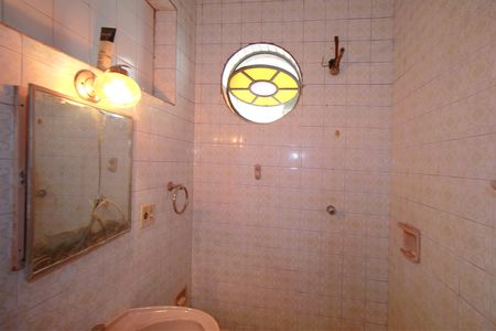 Casa à venda com 310m², 3 quartos e 6 vagasBanheiro 1