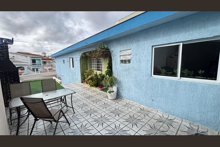 Casa à venda com 187m², 3 quartos e 2 vagas Casa à venda com 187m², 3 quartos e 2 vagasQuintal