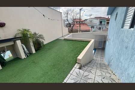 Casa à venda com 187m², 3 quartos e 2 vagas Casa à venda com 187m², 3 quartos e 2 vagasQuintal