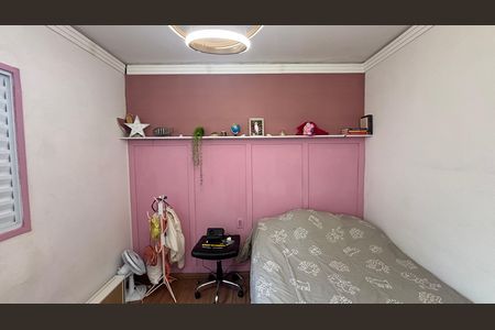 Casa à venda com 187m², 3 quartos e 2 vagas Casa à venda com 187m², 3 quartos e 2 vagasQuarto