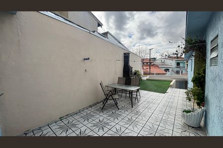Casa à venda com 187m², 3 quartos e 2 vagas Casa à venda com 187m², 3 quartos e 2 vagasQuintal