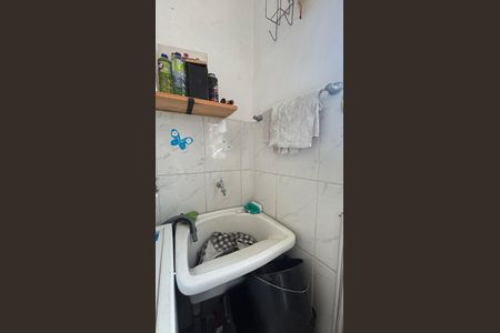 Casa à venda com 187m², 3 quartos e 2 vagas Casa à venda com 187m², 3 quartos e 2 vagasÁrea de Serviço
