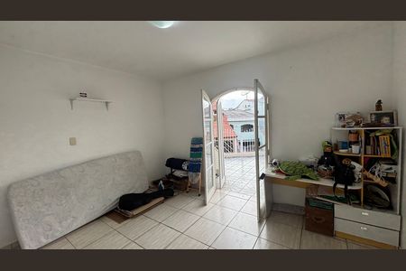 Casa à venda com 187m², 3 quartos e 2 vagas Casa à venda com 187m², 3 quartos e 2 vagasSuite