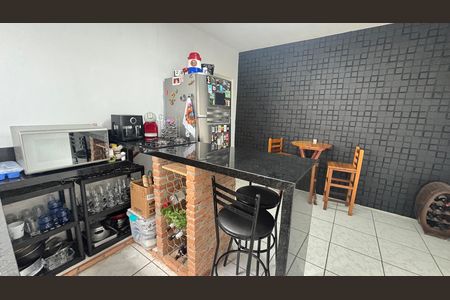 Casa à venda com 187m², 3 quartos e 2 vagas Casa à venda com 187m², 3 quartos e 2 vagasCozinha