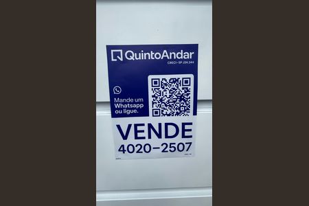 Casa à venda com 187m², 3 quartos e 2 vagas Casa à venda com 187m², 3 quartos e 2 vagasPlaca